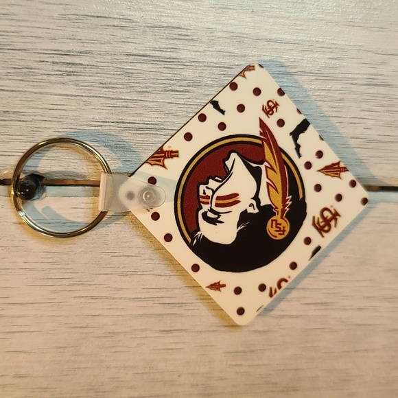 FLORIDA STATE FSU one keychain, keyring or Purse Charm made of MDF wood NWT - Picture 6 of 7